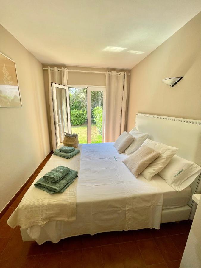 Bonito Apartamento Con Terraza, Jardin Y Piscina Cala'N Bosch  Exterior photo