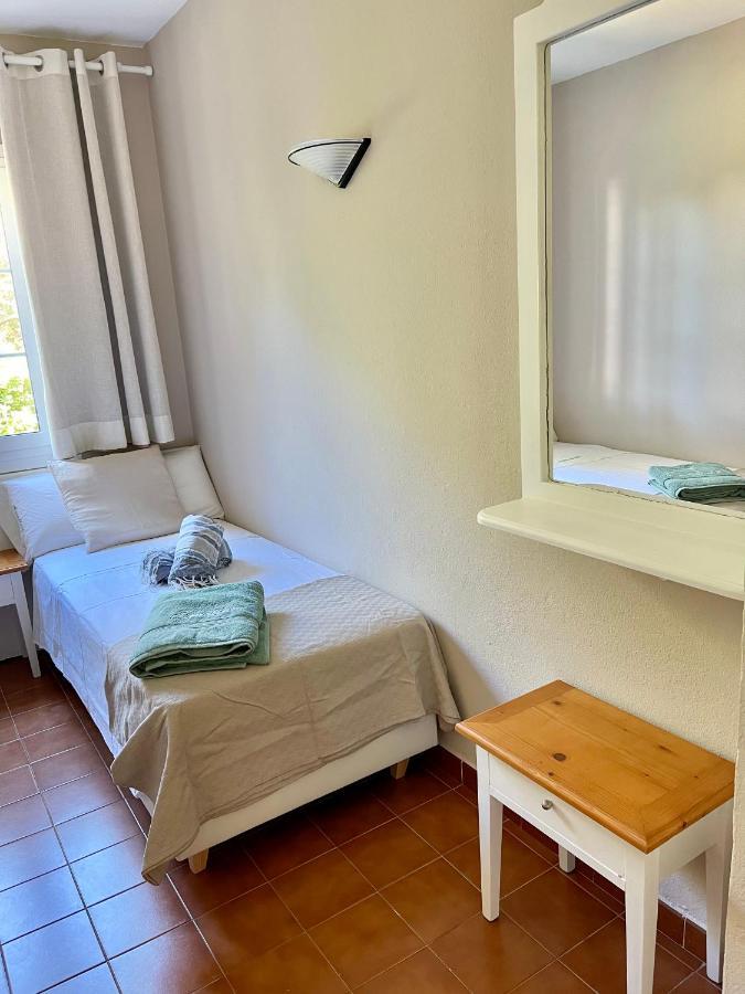 Bonito Apartamento Con Terraza, Jardin Y Piscina Cala'N Bosch  Exterior photo
